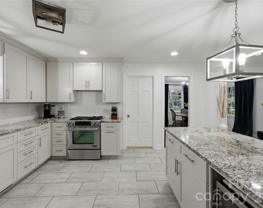 4323 Emory Lane - Photo Thumbnail 13