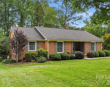 4323 Emory Lane - Photo Thumbnail 2