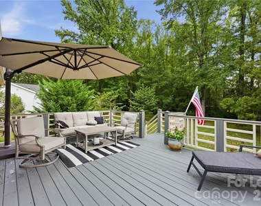 4323 Emory Lane - Photo Thumbnail 33
