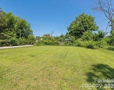 1474 Stroupe Street - Photo Thumbnail 11