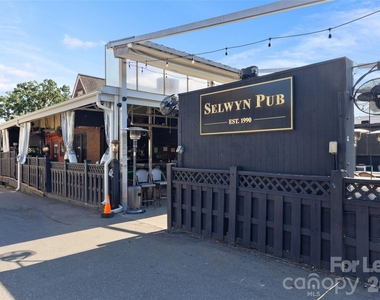 2810 Selwyn Avenue - Photo Thumbnail 35