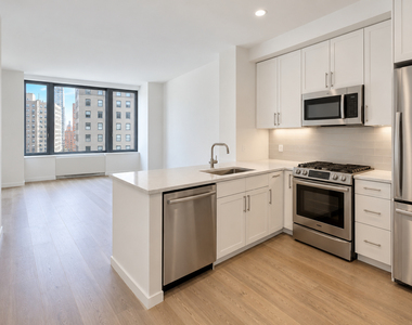154 East 29th Street - Photo Thumbnail 2