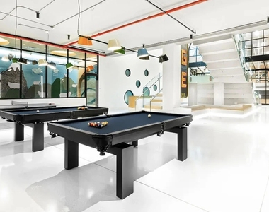 606 West 57th Street - Photo Thumbnail 7