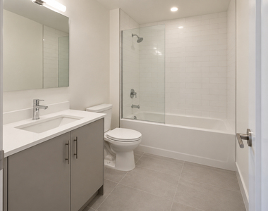 166 East 34th Street - Photo Thumbnail 2
