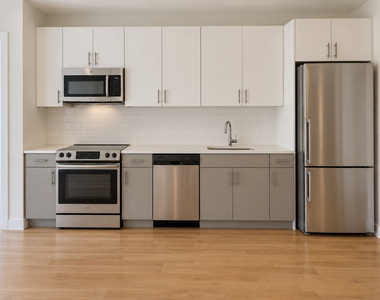 166 East 34th Street - Photo Thumbnail 1