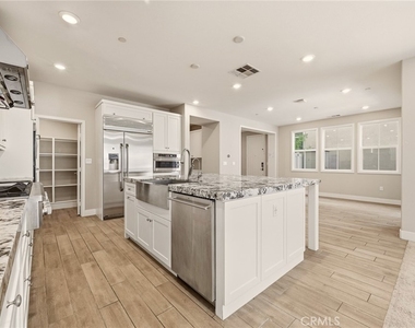 20610 Shepherd Hills - Photo Thumbnail 5