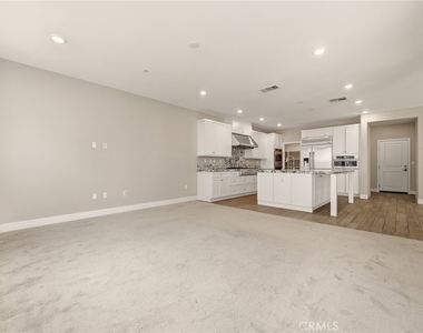 20610 Shepherd Hills - Photo Thumbnail 8