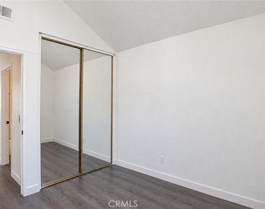 5912 San Remo - Photo Thumbnail 25