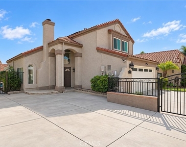 5912 San Remo - Photo Thumbnail 2