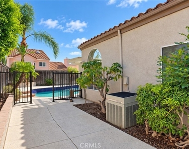 5912 San Remo - Photo Thumbnail 29