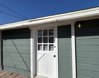 144 El Medio Street - Photo Thumbnail 13