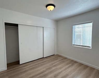 144 El Medio Street - Photo Thumbnail 8