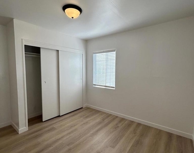 144 El Medio Street - Photo Thumbnail 6