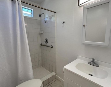 144 El Medio Street - Photo Thumbnail 4