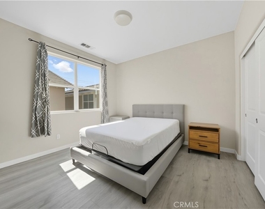 13846 Farmhouse - Photo Thumbnail 6