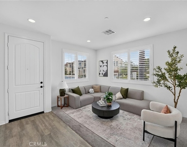 1115 N Vecino Lane - Photo Thumbnail 3