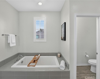 1115 N Vecino Lane - Photo Thumbnail 49