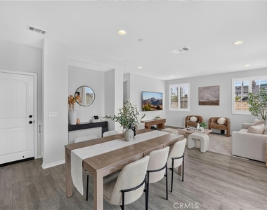 1115 N Vecino Lane - Photo Thumbnail 15