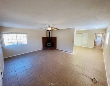 29740 Wilson - Photo Thumbnail 3