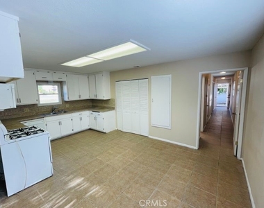 29740 Wilson - Photo Thumbnail 6