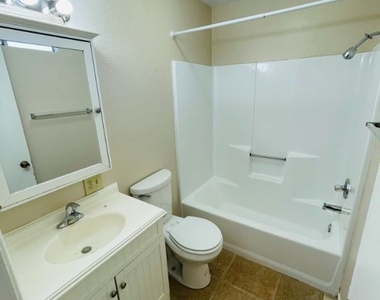 29740 Wilson - Photo Thumbnail 16