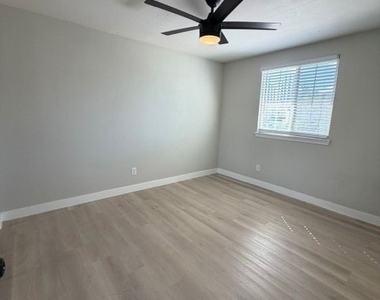 30152 Heritage Street - Photo Thumbnail 18