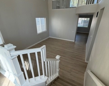 30152 Heritage Street - Photo Thumbnail 2