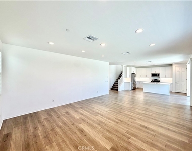 32737 Dahl Jr Lane - Photo Thumbnail 13