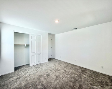 32737 Dahl Jr Lane - Photo Thumbnail 7