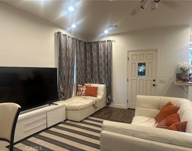 1145 Sea Larke - Photo Thumbnail 7