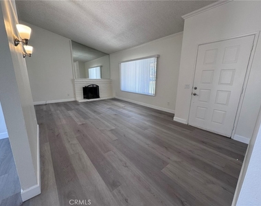 15730 Alvarado Street - Photo Thumbnail 4