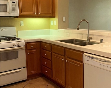 28410 Socorro Street - Photo Thumbnail 9