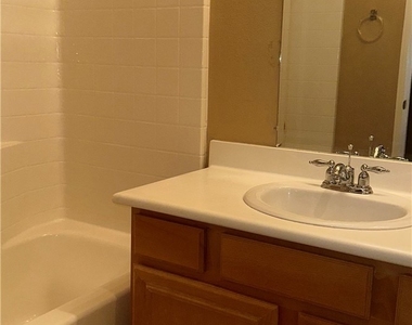 28410 Socorro Street - Photo Thumbnail 14