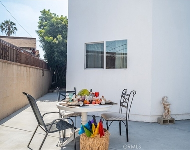 8326 Byrd Avenue - Photo Thumbnail 21