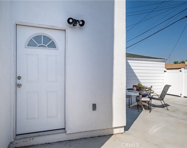 8326 Byrd Avenue - Photo Thumbnail 20