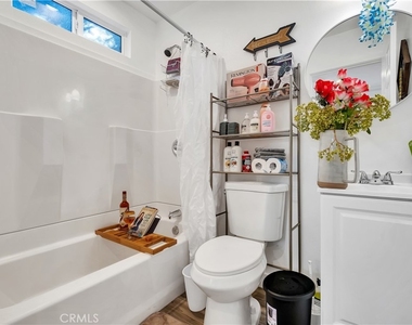 8326 Byrd Avenue - Photo Thumbnail 17