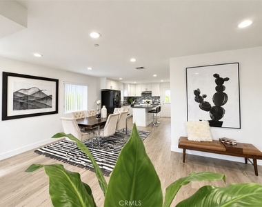 3525 Siskiyou - Photo Thumbnail 3