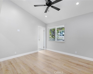 5794 Fairhaven Avenue - Photo Thumbnail 17