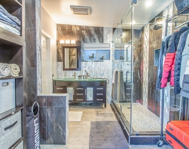 1207 Greenacre Avenue - Photo Thumbnail 29