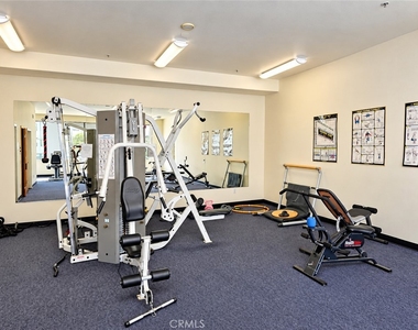 17735 Kinzie - Photo Thumbnail 20