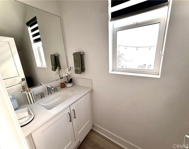 27139 Tamarack Lane - Photo Thumbnail 7