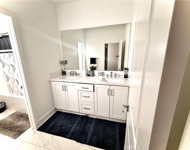 27139 Tamarack Lane - Photo Thumbnail 10