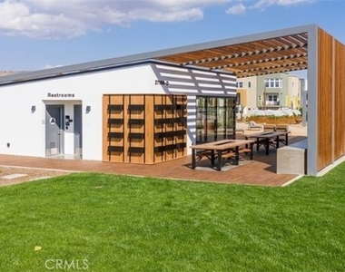 27139 Tamarack Lane - Photo Thumbnail 14