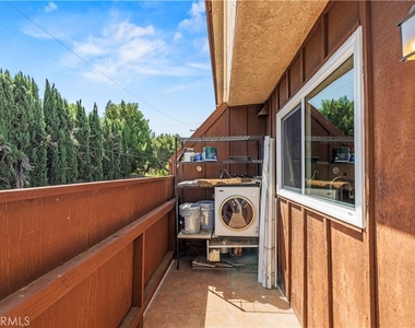 7320 Lennox Avenue - Photo Thumbnail 21