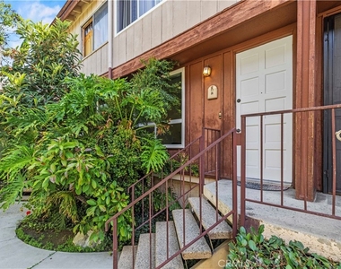 7320 Lennox Avenue - Photo Thumbnail 2