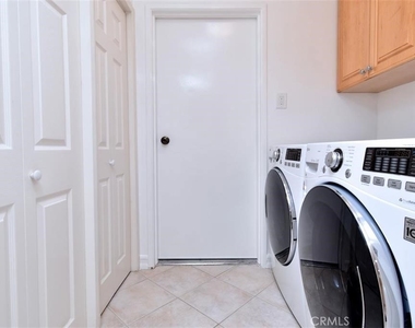 23937 Pentland Way - Photo Thumbnail 12