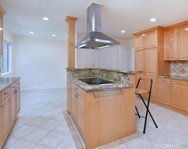 23937 Pentland Way - Photo Thumbnail 9