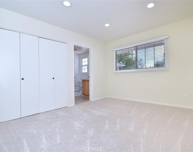 23937 Pentland Way - Photo Thumbnail 15
