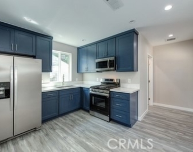 14761 W Lassen Street - Photo Thumbnail 6