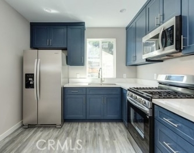 14761 W Lassen Street - Photo Thumbnail 7